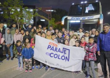 De Tu Paraje al Colón: Estudiantes emprendieron su viaje cultural