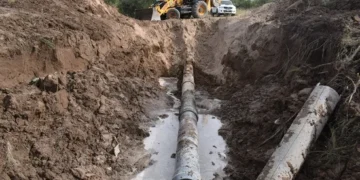 San Luis Agua realiza tareas de reparación en el acueducto del Oeste “Eloy Bona”