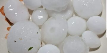 Piedra de grandes proporciones cayó en la Villa de Merlo