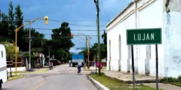 Luján: un anciano está internado con traumatismo de cráneo, tras ser asaltado y golpeado en su casa