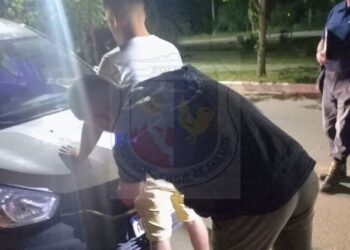 Carpintería: un joven fue detenido con envoltorios de marihuana en su poder.