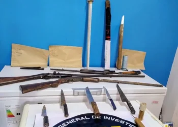 Lafinur: secuestran armas de fuego, cuchillo y drogas