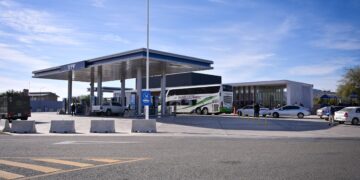 Quines estrenó su nueva estación de servicio