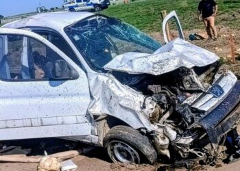 Un joven fue hospitalizado tras sufrir un vuelco en la ruta nacional 146