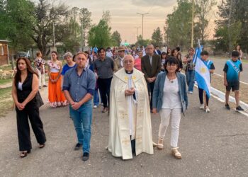 Fraga celebró el día de su patrona, Nuestra Señora del Rosario, con una procesión