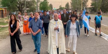 Fraga celebró el día de su patrona, Nuestra Señora del Rosario, con una procesión