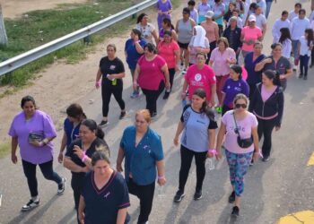 Se realizó en Beazley la 4ª Caminata en Lucha contra el Cáncer de Mama