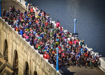 La Florida recibió a más de 300 ciclistas de todo el país en el Gran Fondo de Mountain Bike