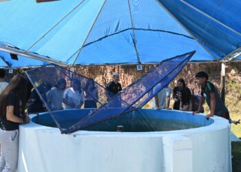 La Estación de Piscicultura de Río Grande recibió a alumnos del Colegio Moyano