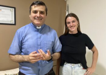 La Intendente de Buena Esperanza recibió al nuevo párroco de la localidad