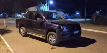 Unión: un joven conducía alcoholizado, colisionó un auto estacionado y fue demorado por no contar con la documentación de la camioneta en la que circulaba