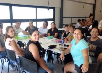 Decenas de jóvenes iniciaron el Profesorado de Geografía en Tilisarao
