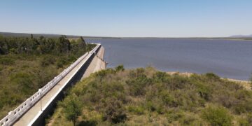 Después de 8 años el dique San Felipe sobrepasó su cota de vertedero