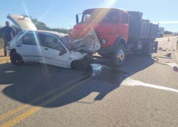 Cortaderas: un hombre murió tras un accidente entre un auto y un camión en la ruta provincial 1