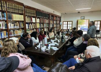 San Luis Libro inauguró un rincón literario en la biblioteca popular de Luján