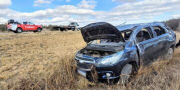 Seis personas resultaron heridas tras el vuelco de un vehículo en la Autopista Saladillo