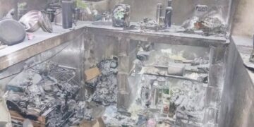 La Calera: sofocaron un incendio de una vivienda que se originó en la cocina de la misma.