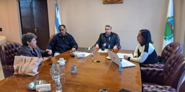 Senadores recibieron a representantes de APTS con el objetivo de impulsar la aprobación de la «Ley Juanita Torre»