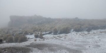 Nieva en el filo serrano de Merlo