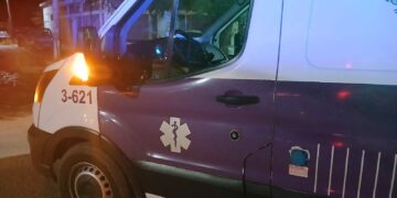 Quines: una joven en terapia intensiva tras ser atropellada por una motocicleta