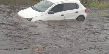 Intervención por vehículo arrastrado en badén