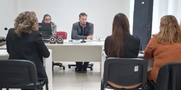 Piden 23 años de prisión para un hombre acusado de abusar de las hijas de su expareja en Unión