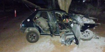 Unión: un joven murió tras chocar en un automóvil contra un árbol