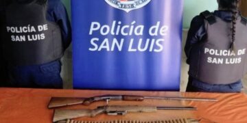 Pozo Cavado: la Policía realizó un allanamiento por una causa de amenazas con arma de fuego y secuestró distintos elementos