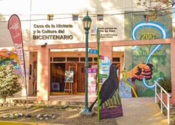 La Casa del Bicentenario de la Villa de Merlo ofrece una amplia gama de talleres