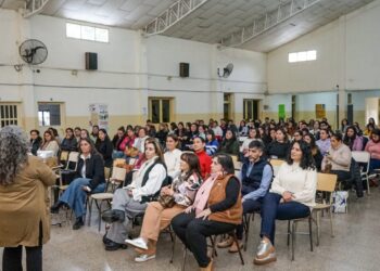Más de 250 docentes participaron de una capacitación sobre autismo en Luján