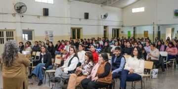 Más de 250 docentes participaron de una capacitación sobre autismo en Luján