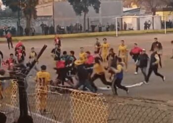 El clásico de Justo Daract terminó con disturbios entre jugadores e hinchas