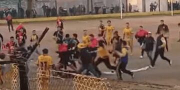 El clásico de Justo Daract terminó con disturbios entre jugadores e hinchas