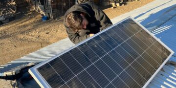Productores de Nogolí recibieron mantenimiento para sus equipos de electrificación rural