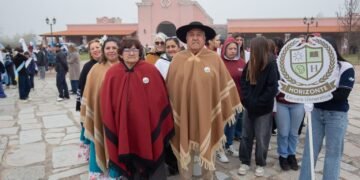 Como previa al aniversario de San Luis, seis escuelas prometieron la Bandera en Estancia Grande