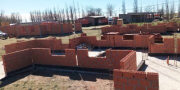 En Nueva Galia y Batavia 14 nuevos hogares consolidan sus estructuras