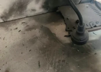Un rayo provocó una fuerte explosión y daños en una vivienda de El Morro
